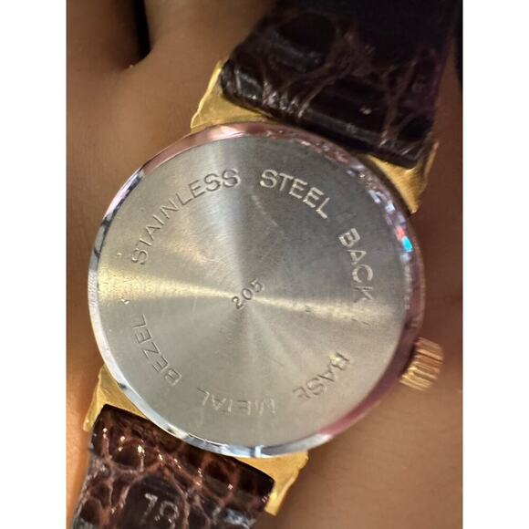 -WATCH WOMEN VTG Rare Moon Phase W/Date Geneva Quartz Watch - Picture 2 of 11